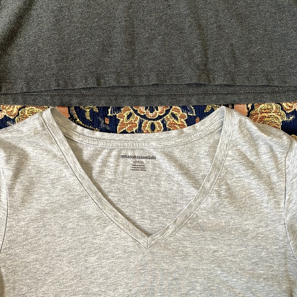 2 for $10! Gray Amazon essentials v neck t shirts - Picture 5 of 6